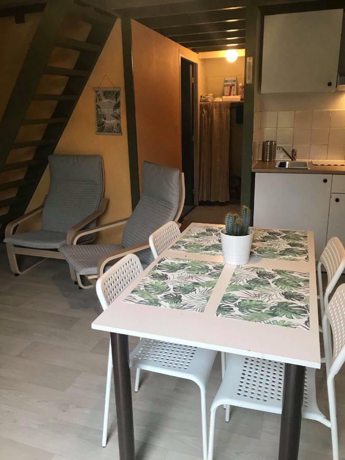 Loft Renove Au Calme A La Campagne Pour Famille Hastiere-par-dela Exterior foto