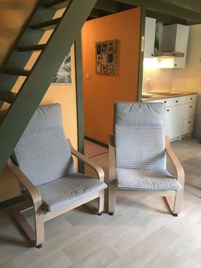 Loft Renove Au Calme A La Campagne Pour Famille Hastiere-par-dela Exterior foto